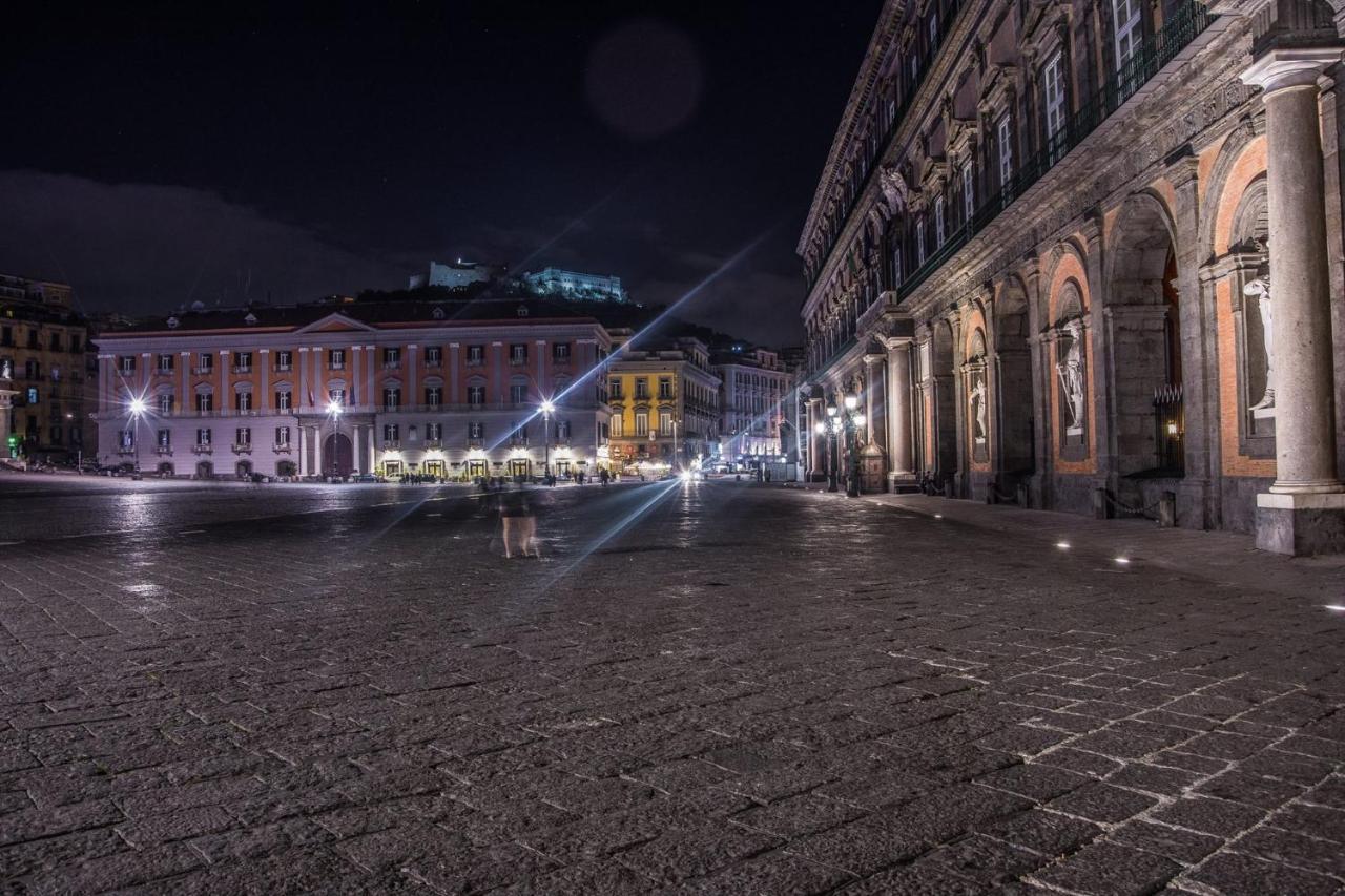 Falco Luxury Home Napoli Bagian luar foto