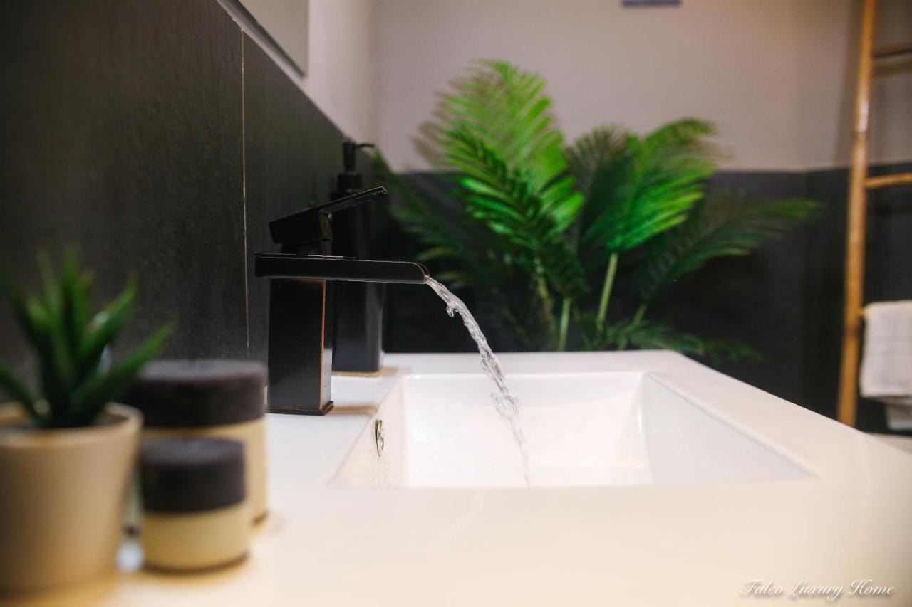 Falco Luxury Home Napoli Bagian luar foto