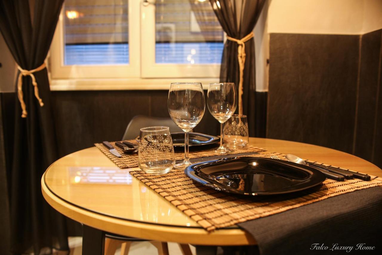 Falco Luxury Home Napoli Bagian luar foto